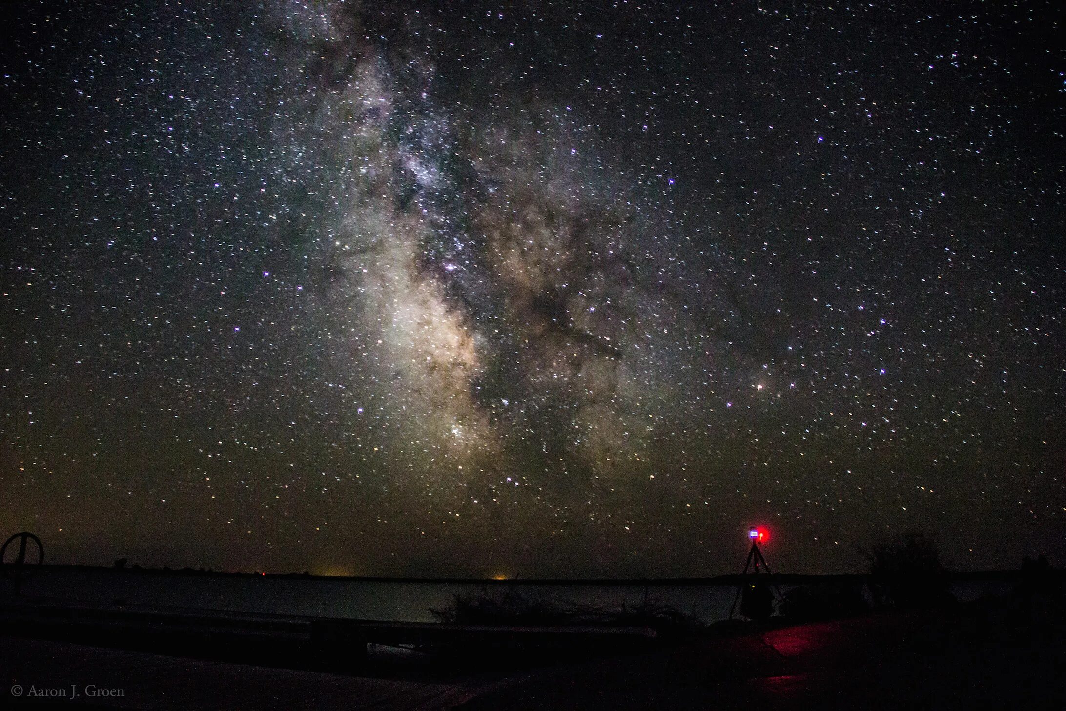 Вчера ночью какая. Профессиональные снимки звёздного неба. Незасвеченное Звёздное небо. Млечный путь на проф фотоаппарат.