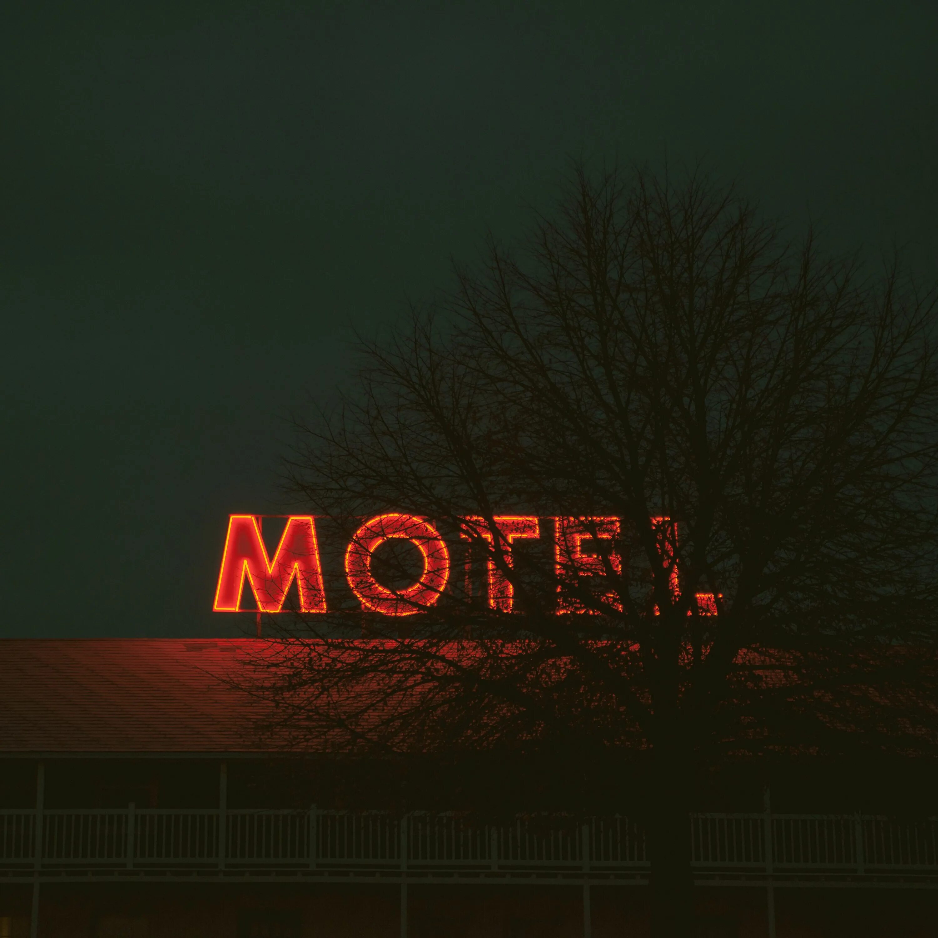 Мотель слова. Вывеска мотель. Motel вывеска. Красивая надпись мотель. Motel надпись.