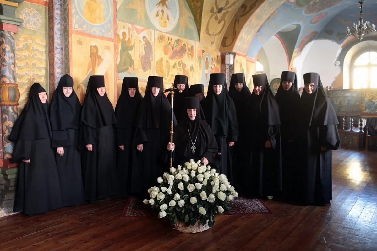 марфо-мариинская обитель милосердия настоятельница монастыря. женские монастыри московского патриархата православные. игумения ксения чернега. зачатьевский монастырь монахини. московский патриархат русской православной церк.