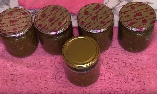 Ткемали из желтой алычи на зиму. Соус ткемали в банке. ткемали сок.
