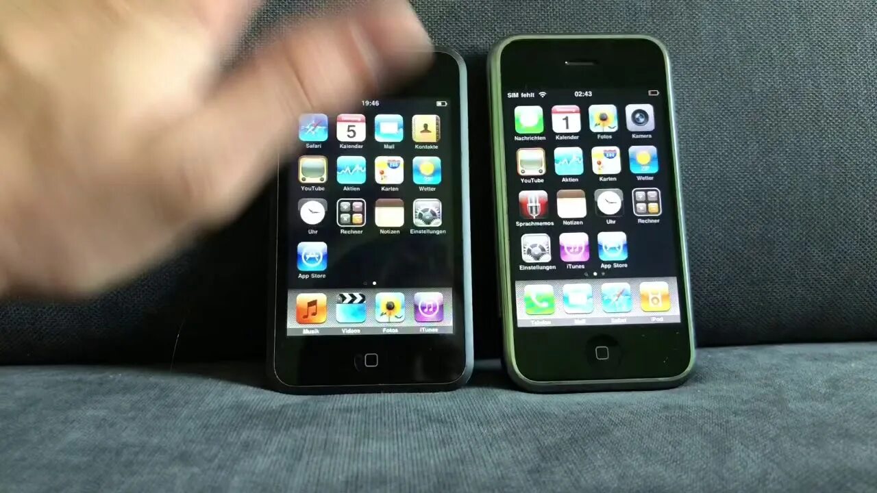 Iphone 2g and IPOD Touch 1g. IPOD Touch 1g vs iphone 2g. Iphone 1g vs iphone 2g. Iphone 2g vs iphone 4. Iphone 2 новый