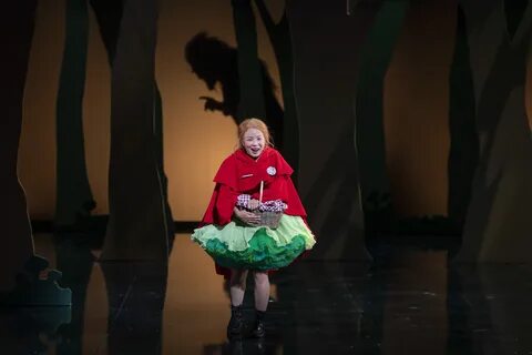 Le petit chaperon rouge à l'Opéra de Lausanne © Jean-Guy Python 