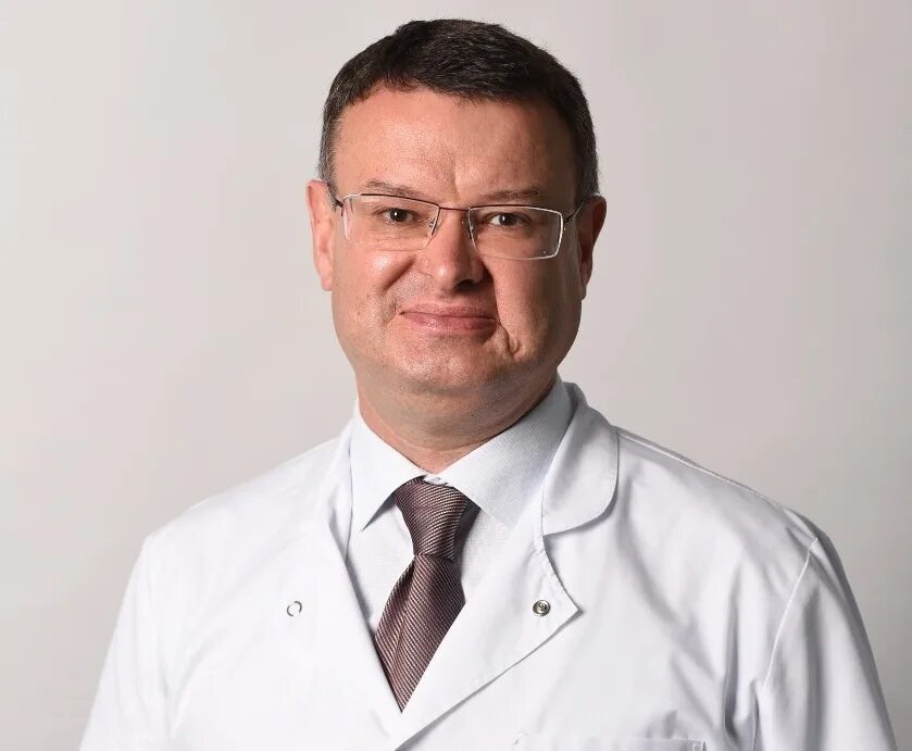 Управление здравоохранения нижнекамск. Мустафин марс харисович нижнекамск. Главврач црб нижнекамск. Главврач нижнекамска. Главный врач нцрмб нижнекамск валеев.