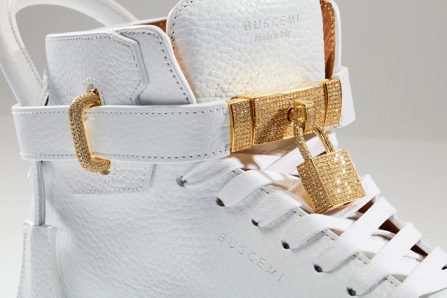 Кроссовки дорогие бренды. Buscemi 100mm Diamond. Кроссовки. 100 Mm Diamond Sneakers. Buscemi 100 mm Diamond. Buscemi 100 mm Diamond – $132,000.