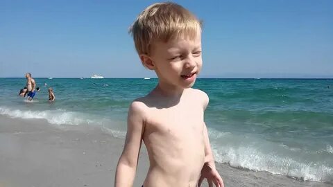 Нудиски пляж дети фото
