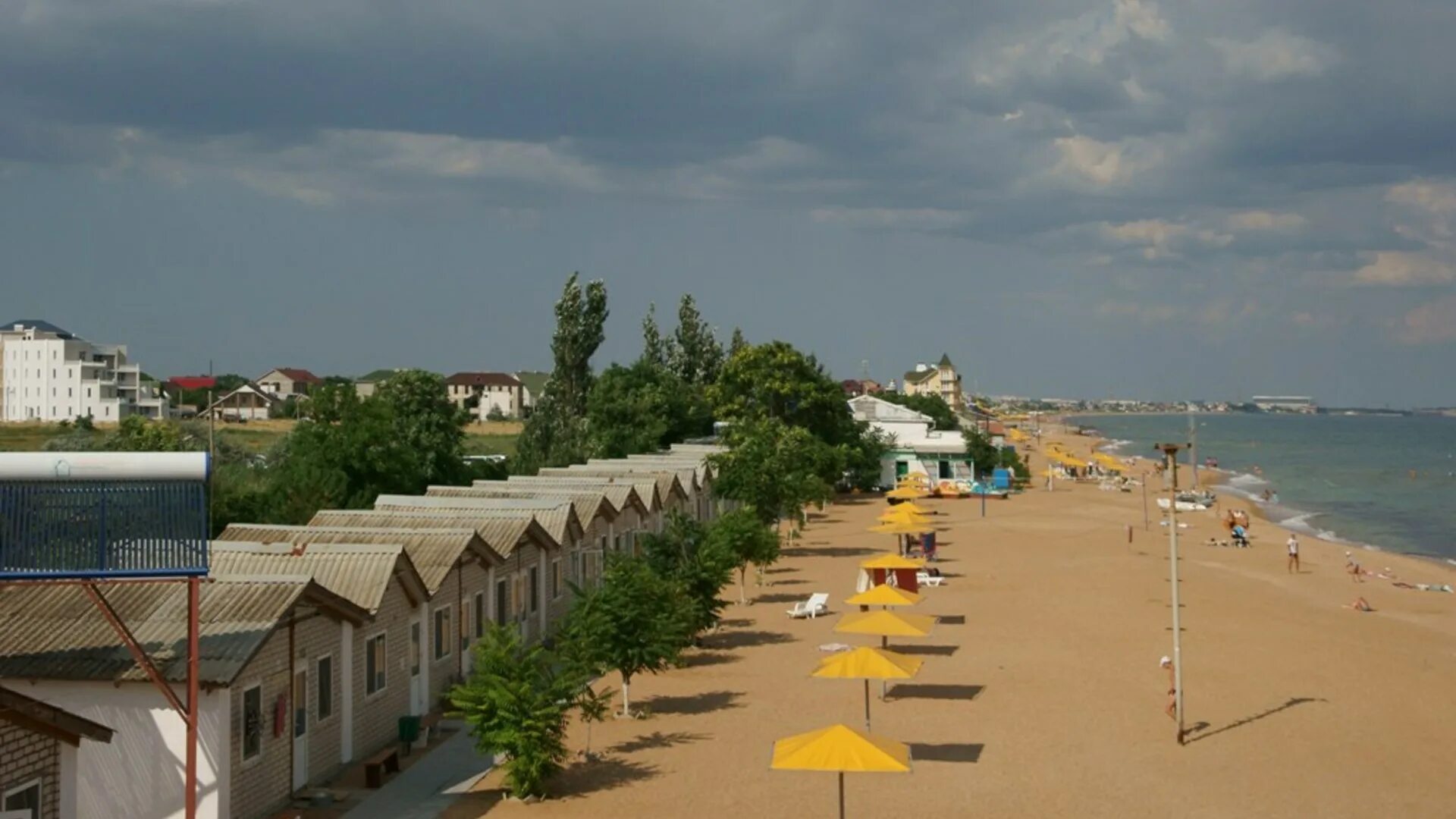 Береговое отель на пляже. Санвиль золотой пляж Феодосия. Феодосия Береговое Санвиль золотой пляж. Феодосия ток Санвиль золотой пляж. Феодосия поселок Береговое золотой пляж.