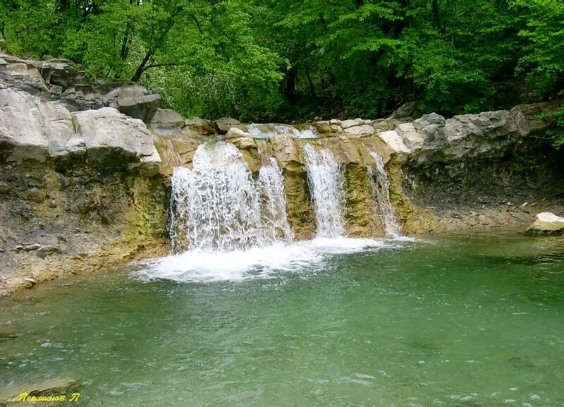 Хаджох термальные. Парк хаджох бассейн. Водопады руфабго хаджохская теснина. Хаджохская теснина адыгея. Хаджох.