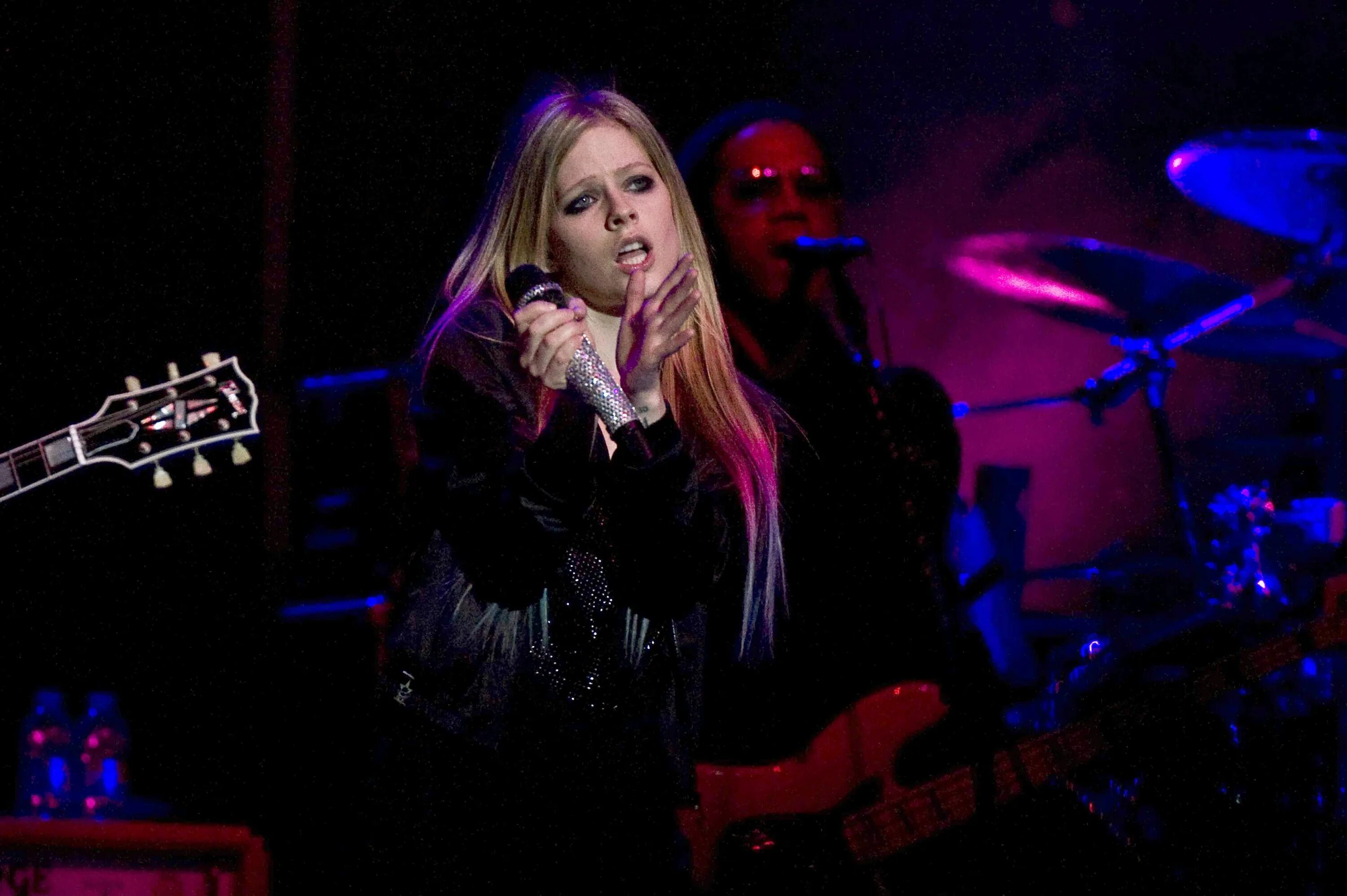 No he wasn t. Avril Lavigne the Black Star Tour. Avril Lavigne he wasn't. Avril Lavigne Black Star афиша.