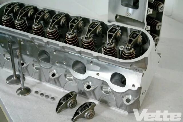 ГБЦ v8 5.7 Corvette. Ls7 блок цилиндров. 380351800 Valve,Intake / клапан впускной ГБЦ. Клапан ГБЦ 07 инжектор. Клапана семерка