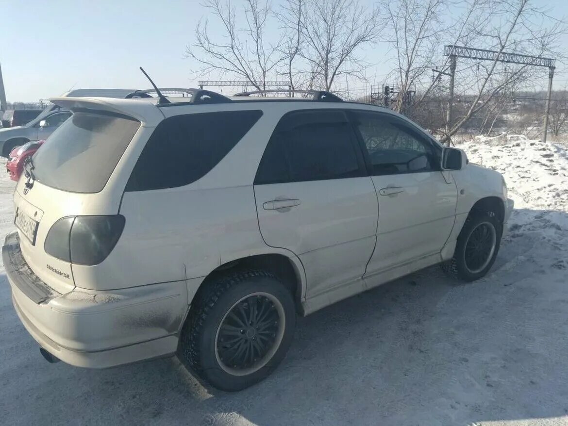 Harrier 1 поколение. Toyota Harrier 1999 год. Тойота Харриер 1 поколение. Тойота Харриер 1999. Тойота Харриер 1999 года.