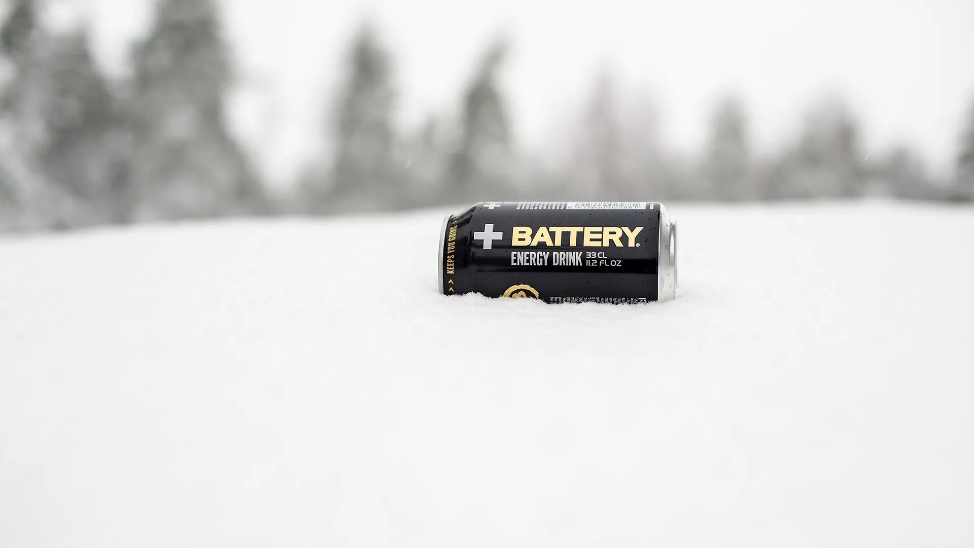 Energy batteries. Энергетик Battery. Энергетик батарейка. Батарейка обои. Энерджи Дринк батарейка.