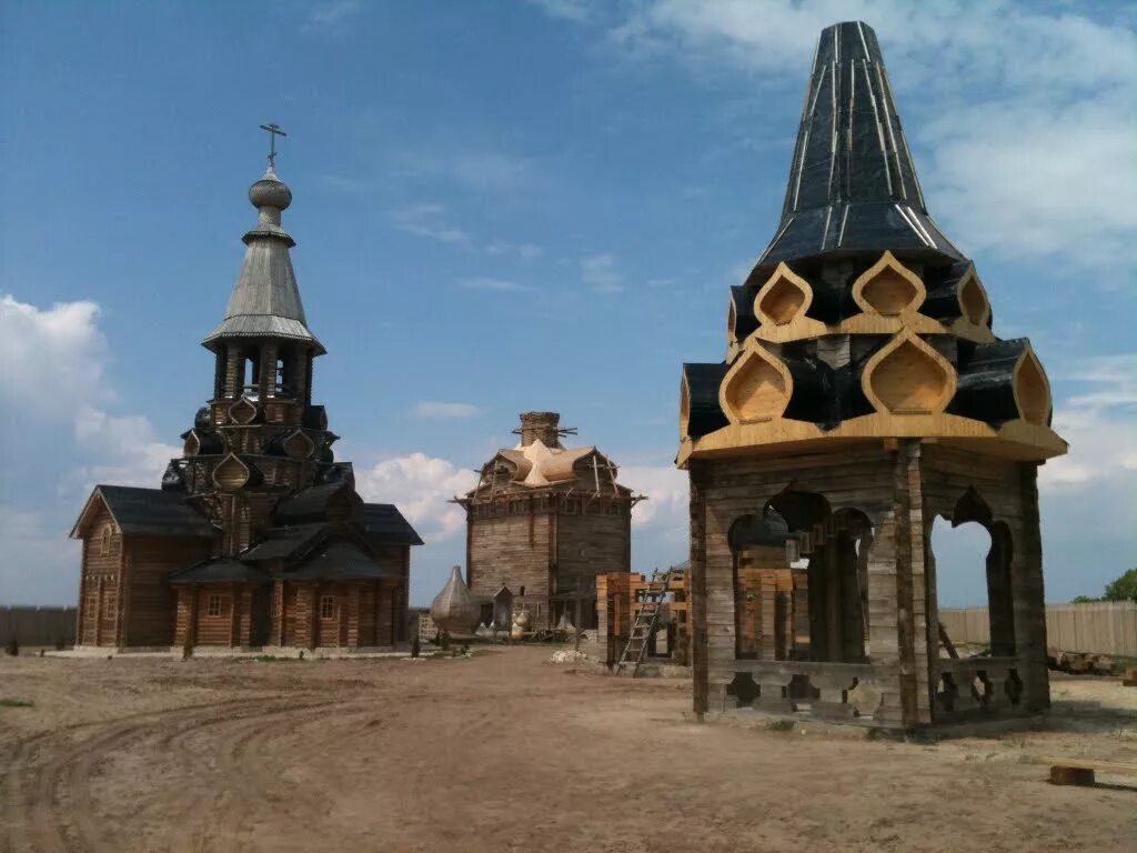 Где в валуйках можно. Валуйки Белгородская область. Валуйки достопримечательности. Валуйки храм. Красивые места в Валуйском районе.