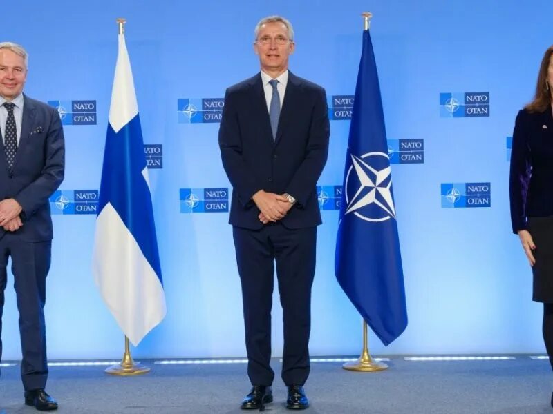 Нато не станет. Швеция и Финляндия вступление в НАТО. Швеция в НАТО 2022. Финляндия и Швеция вступают в НАТО. Вступление Финляндии и Швеции в НАТО 2022.
