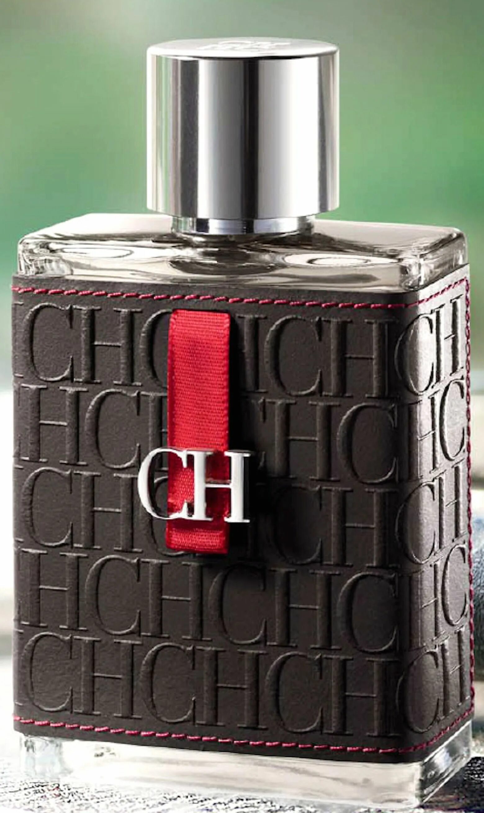 Carolina Herrera Ch men. Мужская туалетная вода 1