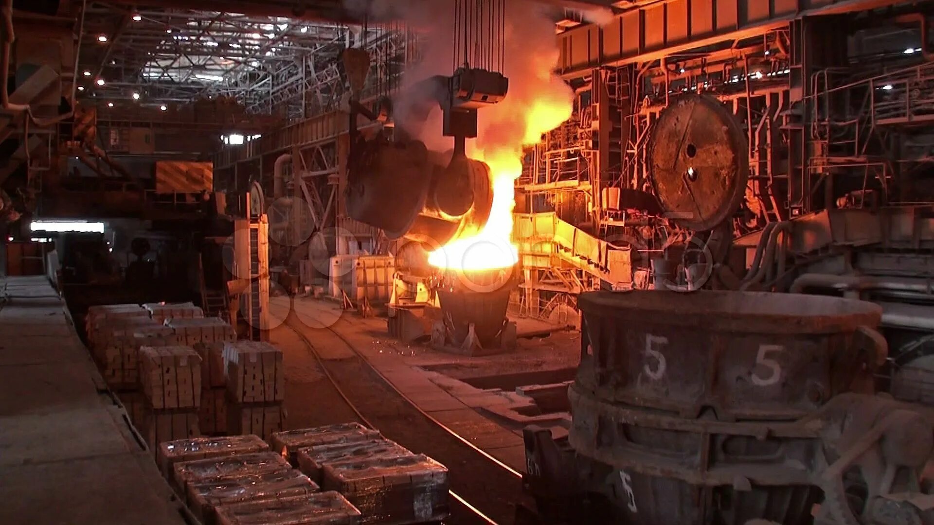 Metal factory. Металлургия завод. Металлургическое производство. Производство стали.
