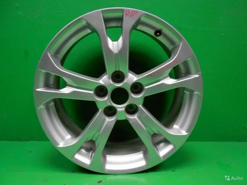 Диски литые r18 аутлендер. Mitsubishi outlander 3 диски r18. диски mitsubishi outlander r16. диски mitsubishi outlander r18. диски митсубиси аутлендер r18.