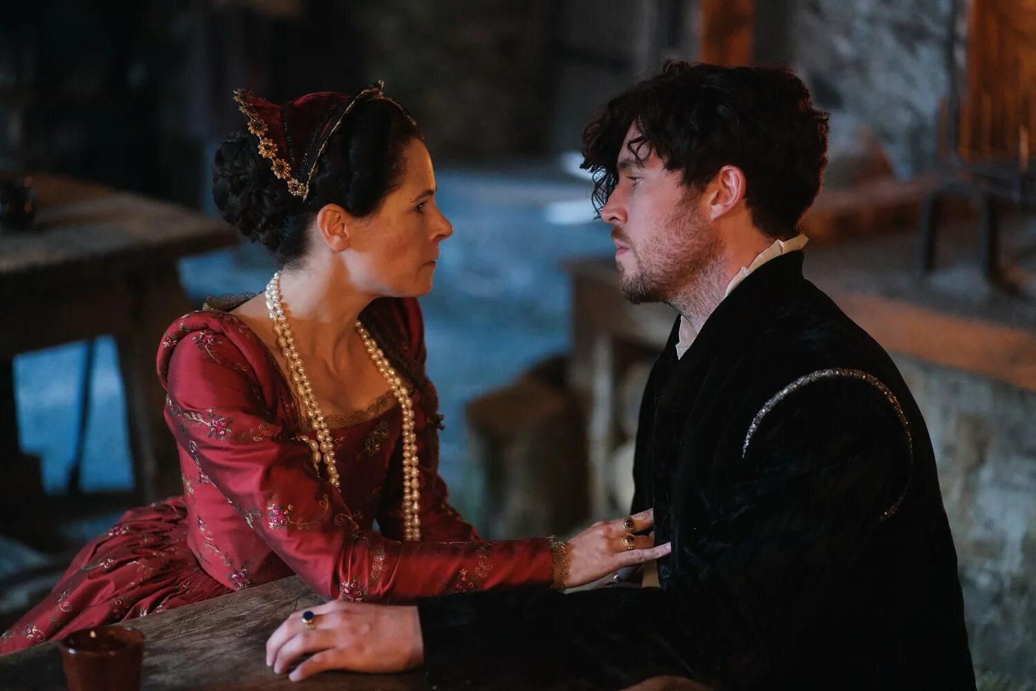 тереза палмер открытие ведьм 3 сезон. открытие ведьм метью. открытие ведьм сериал 3 сезон. сериал открытие ведьм маркус. открытие ведьм 2.