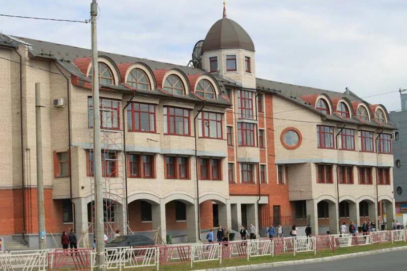 Сайт пенсионного фонда архангельской. Архангельск здание пенсионного фонда 1992 Архитектор. Пенсионный фонд Архангельск. Здание ПФР В Архангельске. Пенсионный фонд России здание.