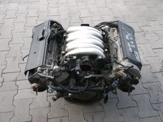 Двигателя ауди а6 с5 2.4. Двигатель Ауди а6 2.4 165 л. Ауди а6 двигатель 2.4 бензин. Двигатель Audi a6 AML 2.4 v6 бензин. Двигатель Ауди а6 с5 2.4.