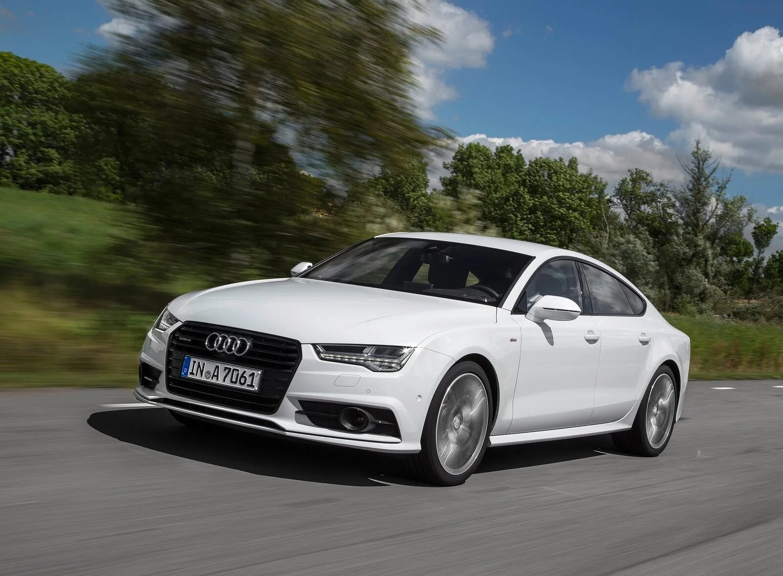 А 7 8 в 2 3 11. Audi a7 2015. Audi a7 2014. Audi a7 Sportback купе. Audi a7 2002.