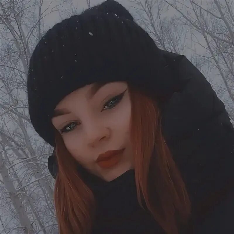 Marina 2024. Marina 2024. Старинная тельняшка. Показы 2024 жемчужные образы. Marina 2024.