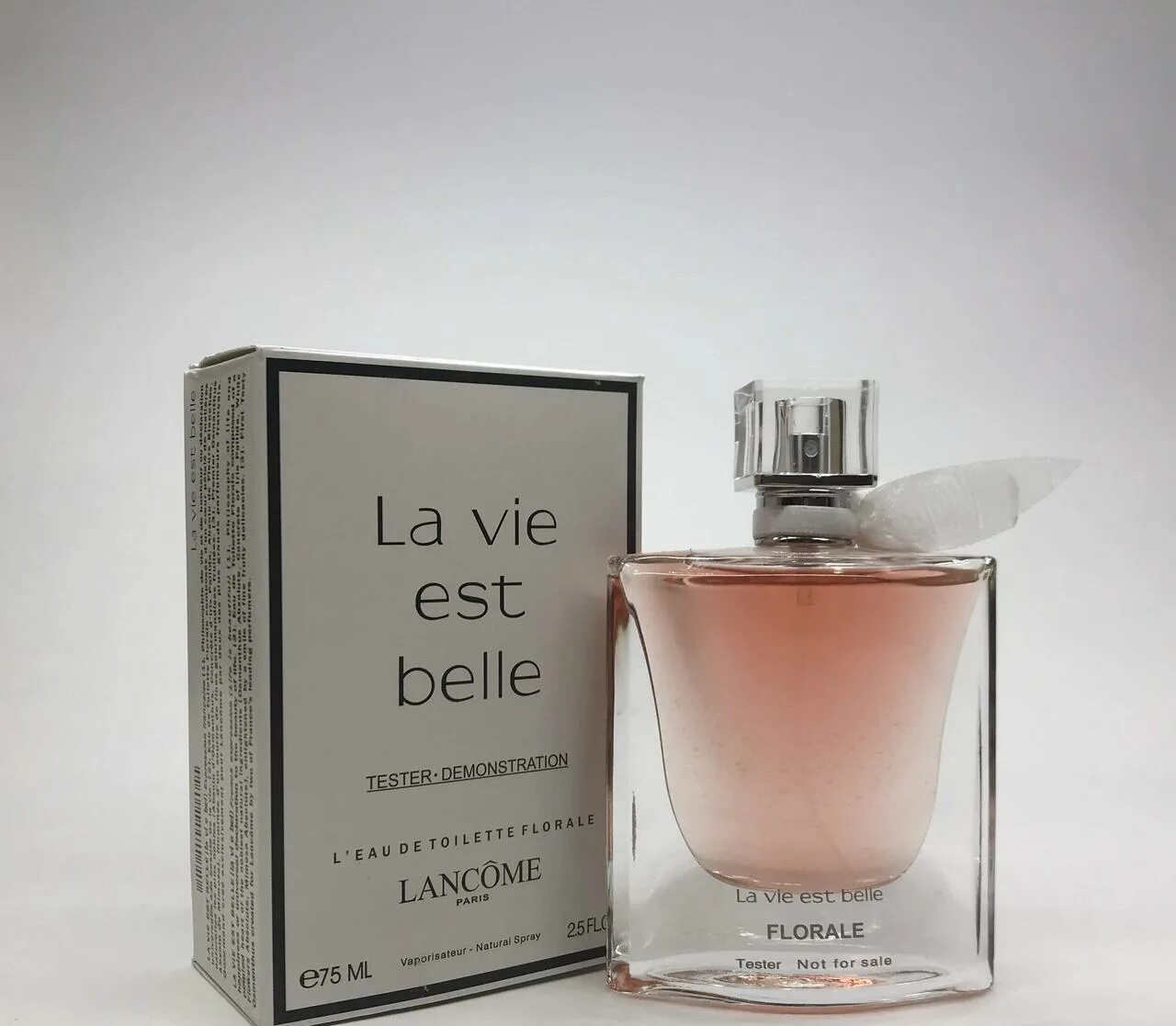 La vie est Belle Lancome 75 ml l. La vie est Belle Lancome leau de Toilette 100 мл. Духи ланком la vie est Belle тестер. La vi est Belle Lancome. Florale туалетная вода