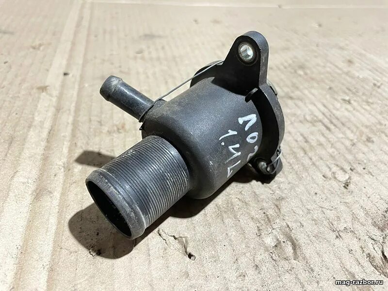 термостат рено логан 2007. 6 8 клапанов. 6 8v. 4 8. 6 8.