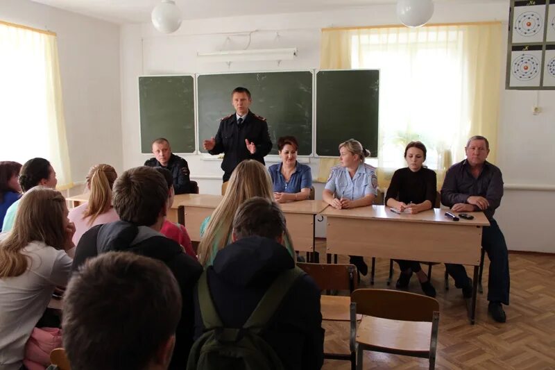 Учителя политехнического колледжа