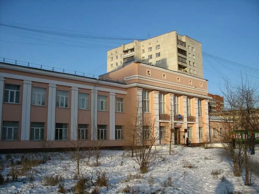 Ддт ты не один. Ддт екатеринбург 2022. Куйбышева 111 екатеринбург. Ддт екб фото. Ддт октябрьского района.