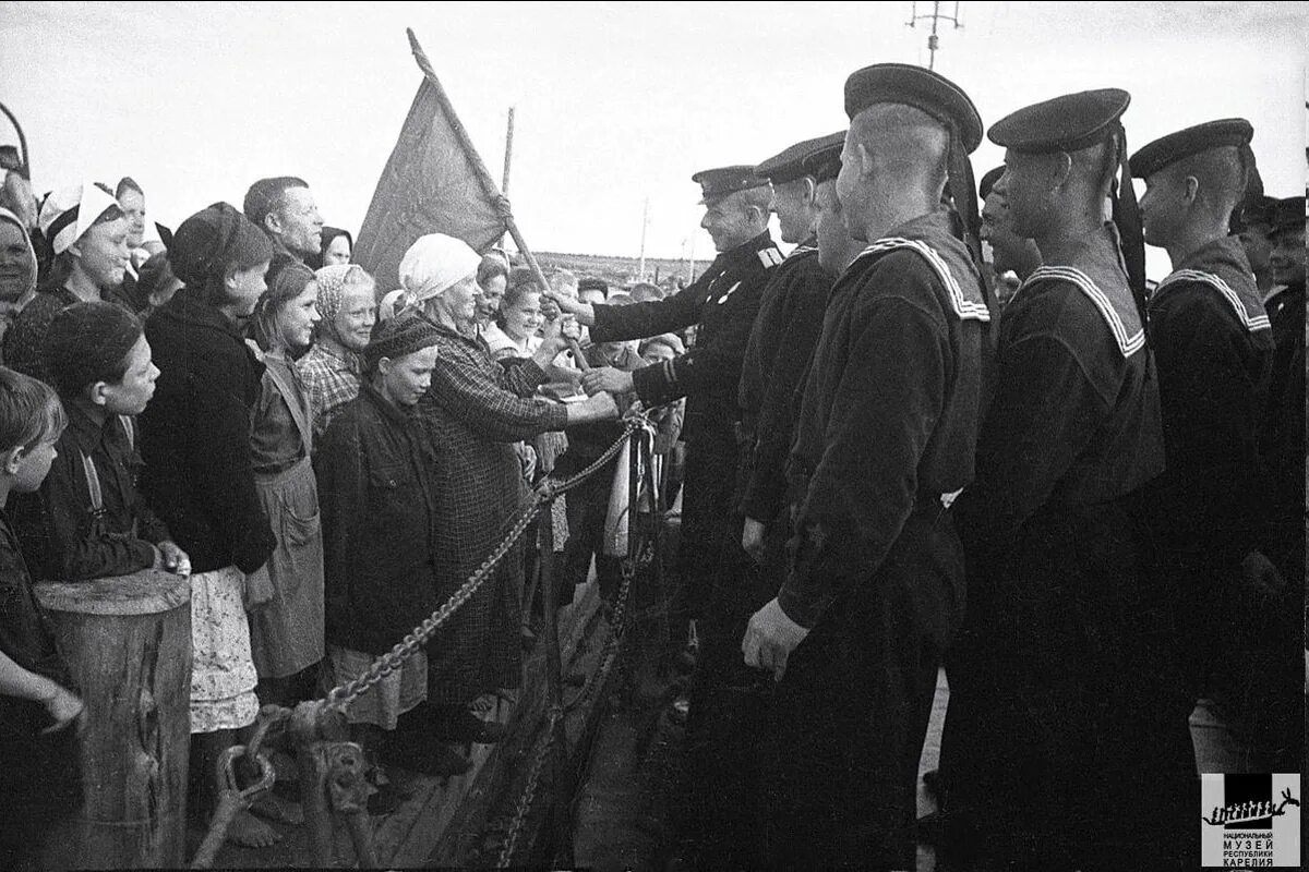 Военно фашистские захватчики. Освобождение Петрозаводска 1944. Освобождение Петрозаводска 1944 год. 1944 - Освобождён от финских захватчиков город Петрозаводск. 28 Июня 1944 освобождение Петрозаводска.