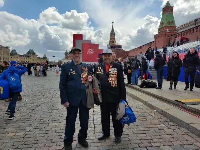 Парад в великом новгороде 20 января 2025. День победы великий новгород. ветераны на параде 2025 в москве. день победы великий новгород 2025. парад победы на красной площади ветераны.