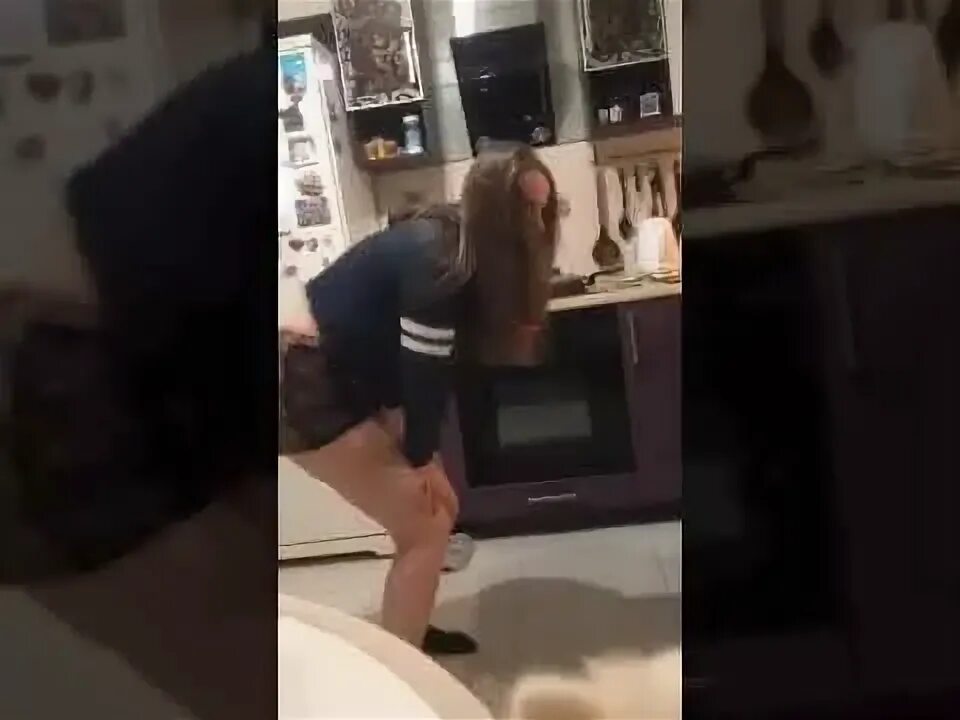 Школьницы в перископе. Пьяные подруги в перископе. Пьяные девушки в перископе. Подруги развлекаются в periscope. Пьяные девушки в перископе.