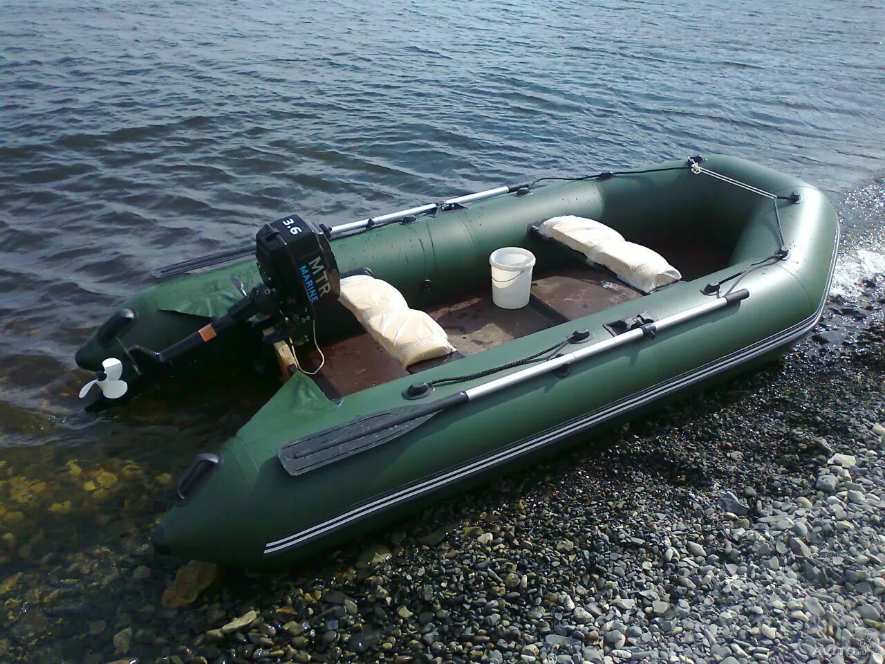 Лучшие резиновые лодки. Лучшие резиновые лодки. Лодка 320 пвх аква. Лодка boatmaster 320 пвх. Лучшие резиновые лодки.