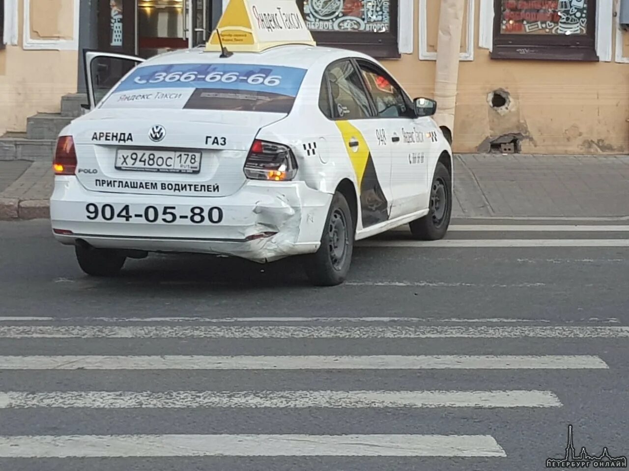 Новое такси спб. Диалог в такси. Остановка в санкт-петербурге. Такси петергоф санкт петербург. Такси петергоф.