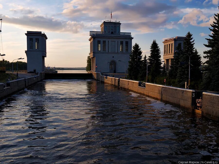 Улица шлюзы. Горьковское водохранилище Нижегородская ГЭС. ГЭС Городец. Шлюзы Горьковская ГЭС. Шлюзы ГЭС Заволжье.