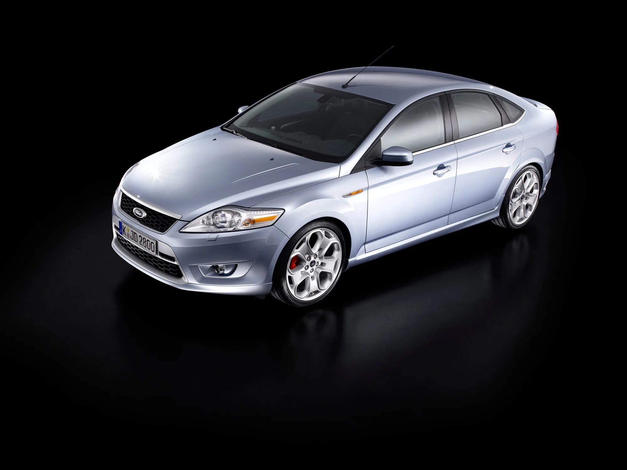 Гудит форд мондео. Ford Mondeo 4. Машина Форд Мондео 4. Форд Мондео 4 поколения. Ford Mondeo 4 хэтчбек.