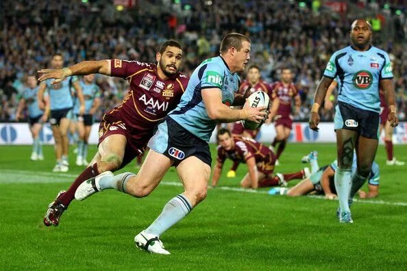 Футбол квинсленд премьер лига. Регбилиг. State of Origin Series foto on field. Hersher of Origin. Herscher of Origin.