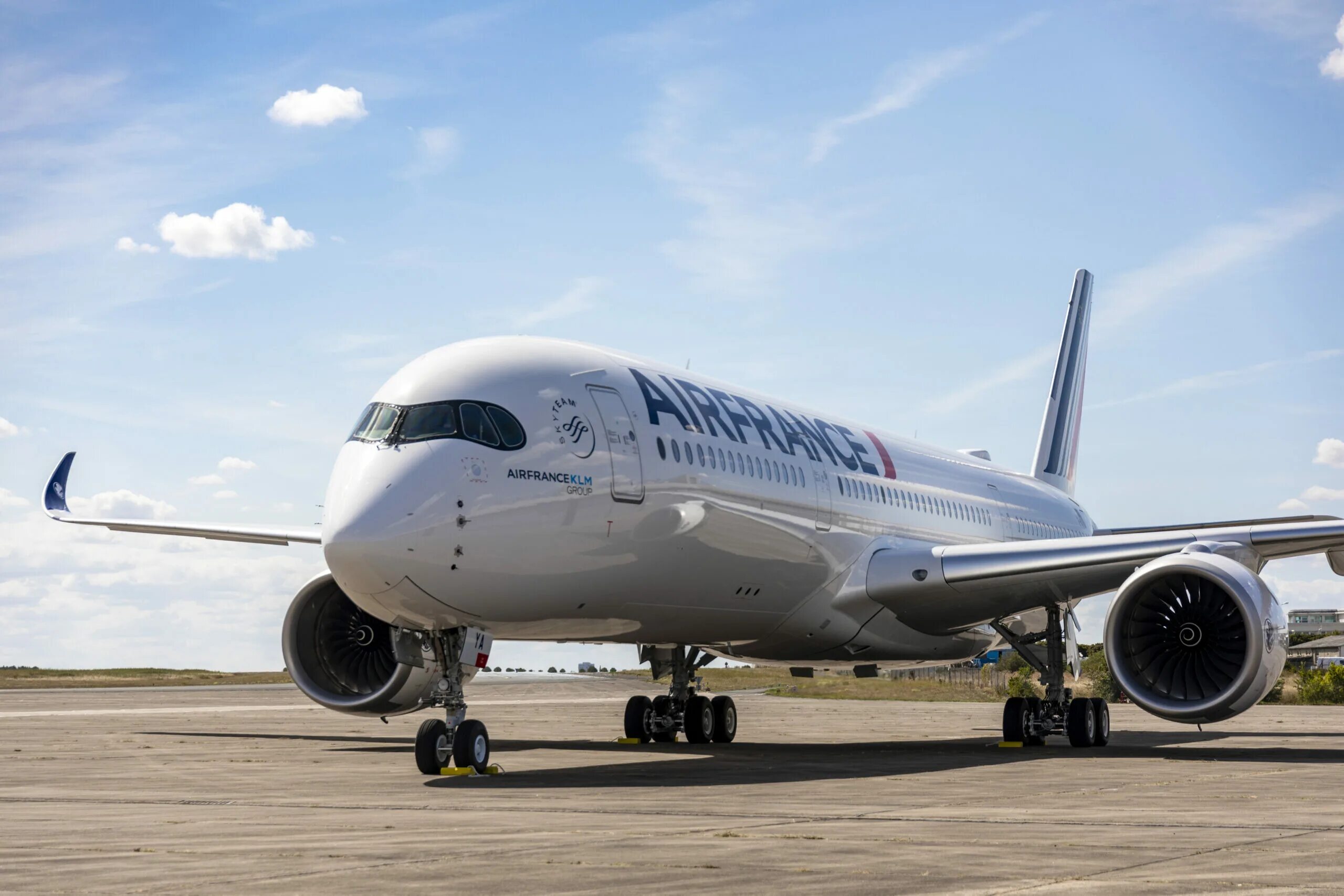 Аэробус а350. Аэробус а350-900. Самолет Airbus a350. Airbus a350 Аэрофлот.