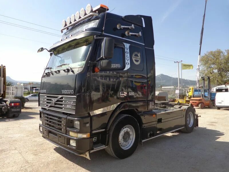 Volvo fh 2000 года. Volvo fh16 520. Volvo 520 fh16 2000. Volvo FH 520. Volvo fh12 1998.