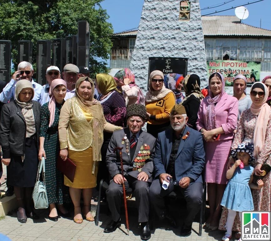 Карата ахвахский район. Ахвахский район село карата. Селение карата Ахвахского района. Ахвахский район село Тадмагитль. Ахвахский район село Лологонитль.