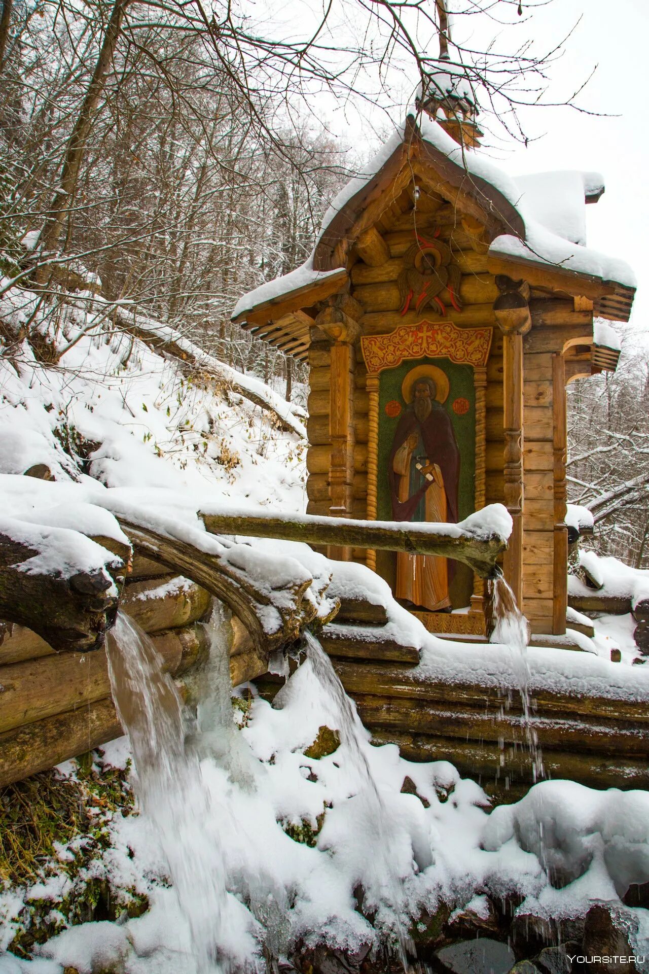 Родник сергиев посад. Сергиев Посад Гремячий ключ Малинники. Сергиев Посад Родник Гремячий ключ. Ключ Гремячий ключ Сергиев Посад. Источник Сергия Радонежского Гремячий ключ.