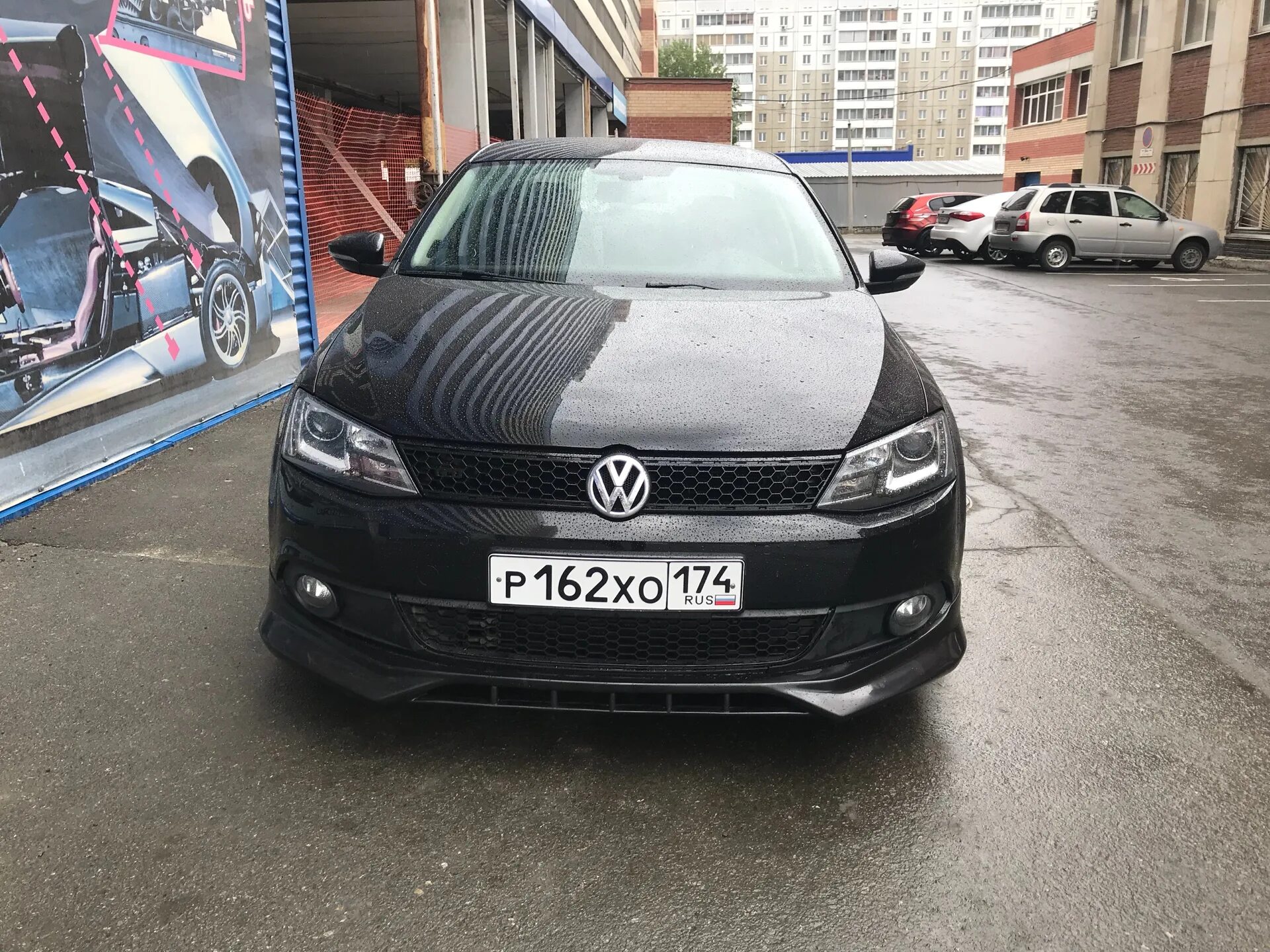 Volkswagen jetta бампер. Накладка на бампер VW Jetta 6. Передний обвес VW Jetta 6. Фольксваген Джетта 6 губа бампера. Сплиттер губа Volkswagen Jetta.