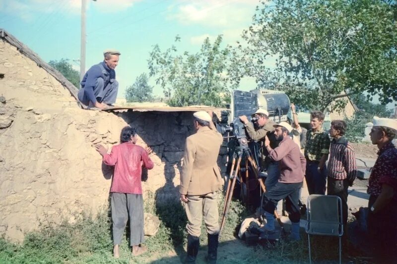 Где снимали неуловимые мстители 1. Неуловимые мстители фильм 1966. неуловимые мстители сейчас в европе. исполнитель роли яшки в фильме неуловимые мстители. неуловимые мстители ссср.