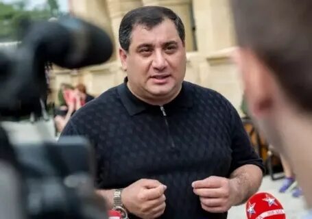 Хозяин дербент