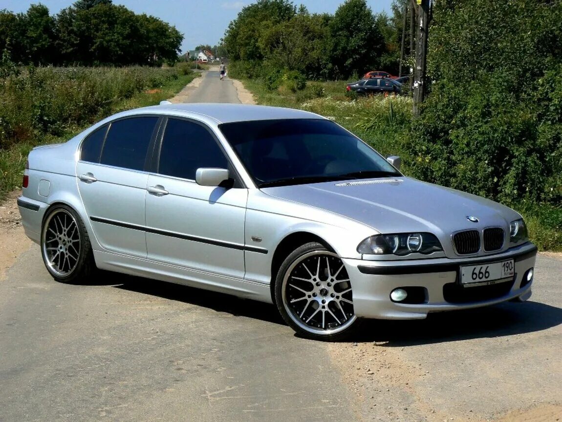 БМВ 3 е46. BMW 3 e46 седан. BMW e46 sedan. БМВ 3 е46 седан.