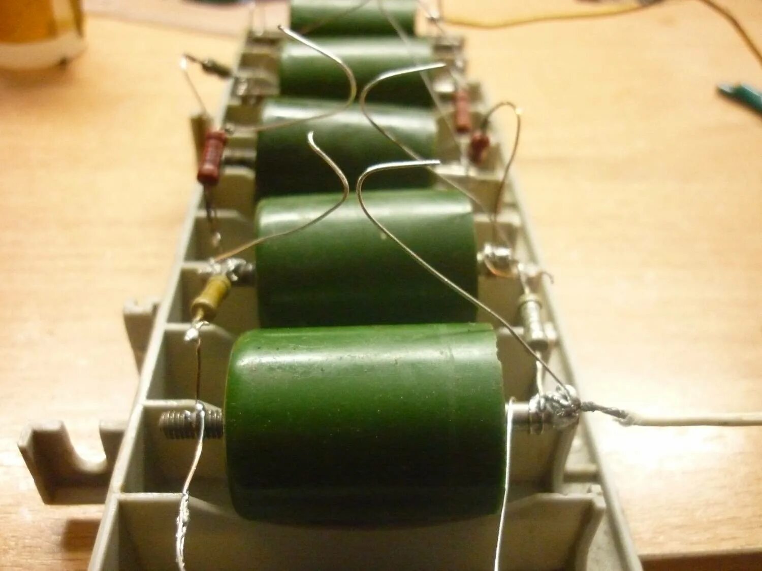 Генератор маркса на транзисторах. Генератор маркса ссср. Генератор аркадьева-маркса схема. Высоковольтный генератор маркса. Лабораторный генератор маркса.