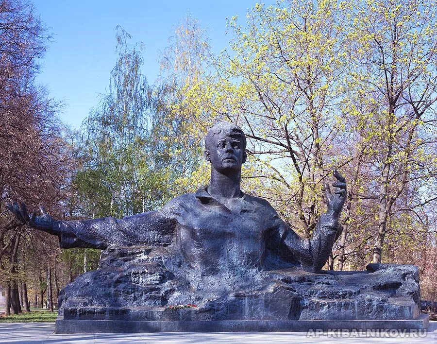 Памятники Сергею Есенину в разных городах России ПИК "СтареЦ" Дзен