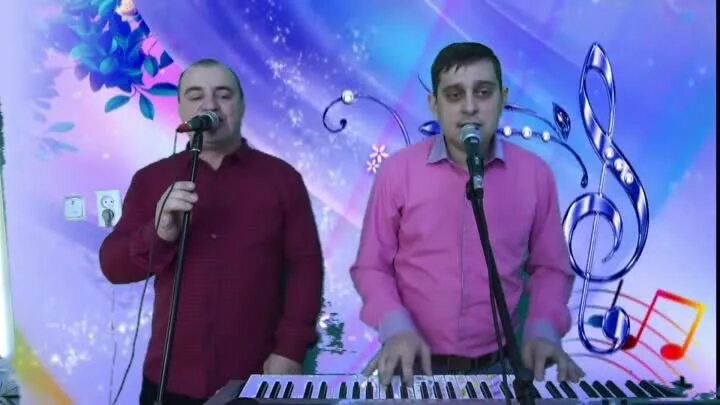 Formatia curnut группа курнуц. Formatia curnut группа курнуц. Гр курнуц. Песня года 2022. Formatia curnut группа курнуц.