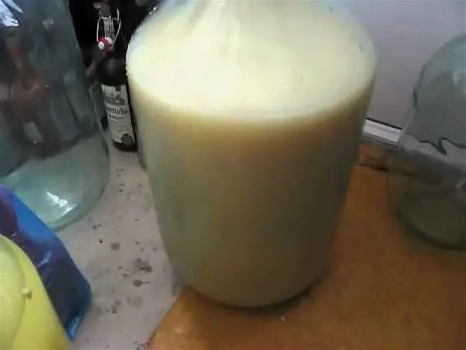 Почему белеет масло