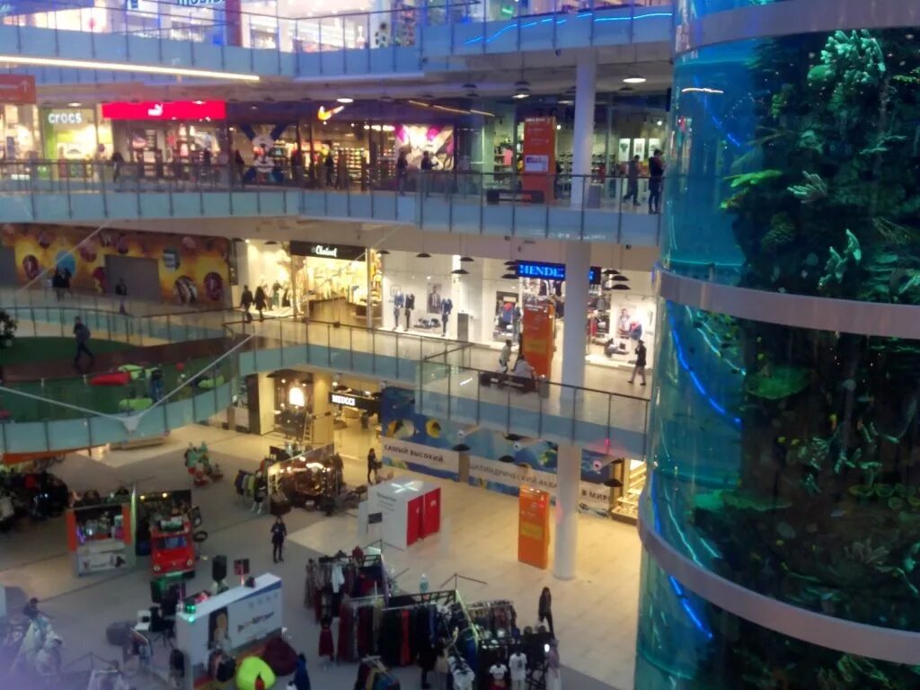 Самый большой торговый центр в москве авиапарк. Тц на цска авиапарк. Авиапарк москва снаружи. Где находится тц авиапарк. 4, (тц «авиапарк»),.